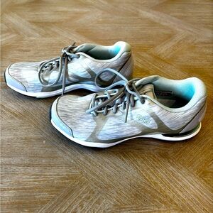 Ryka Grafik training shoes size 7